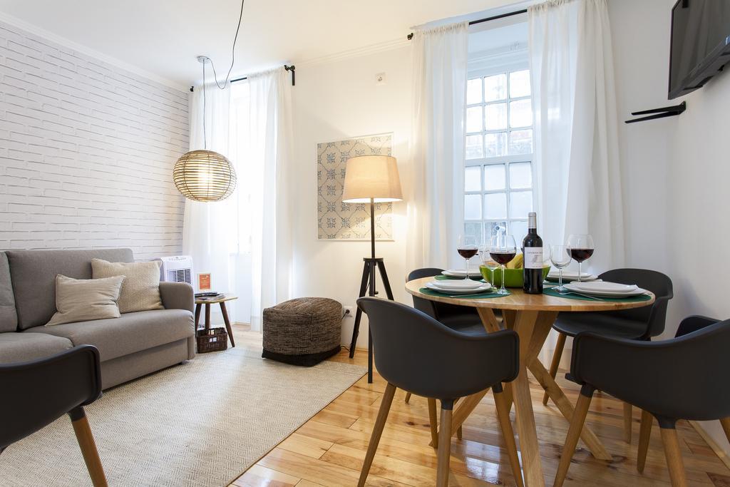 Correeiros Downtown Apartments By Altido Apartment