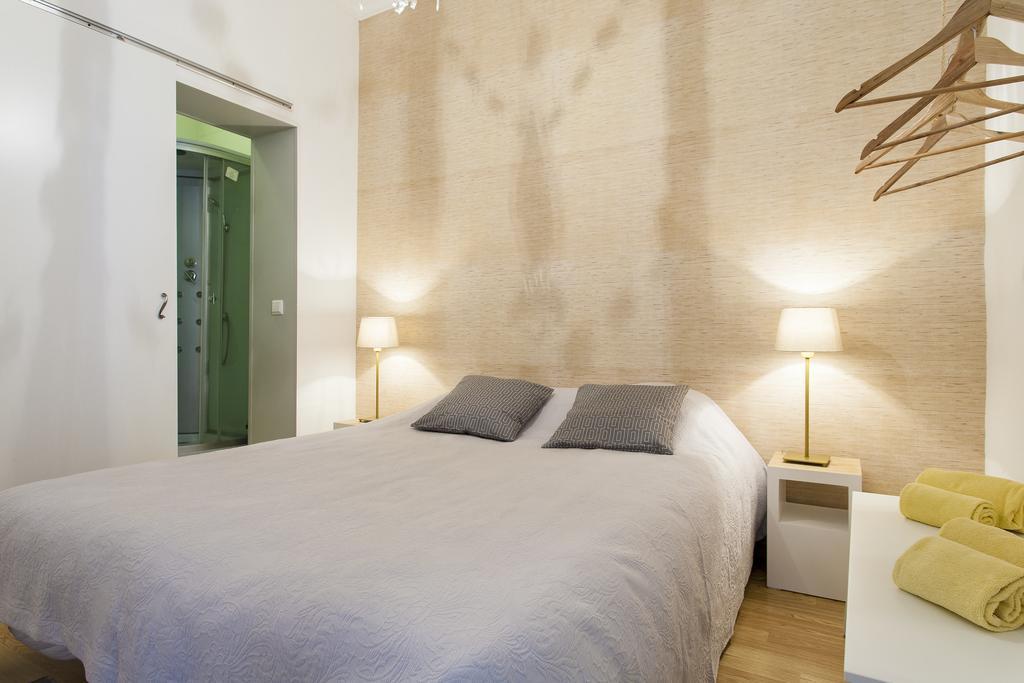 Apartment Correeiros Downtown Apartments By Altido